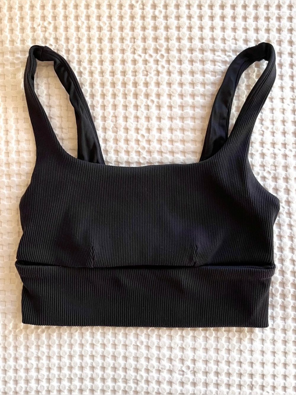 ALO Slit Bra - Black - XS